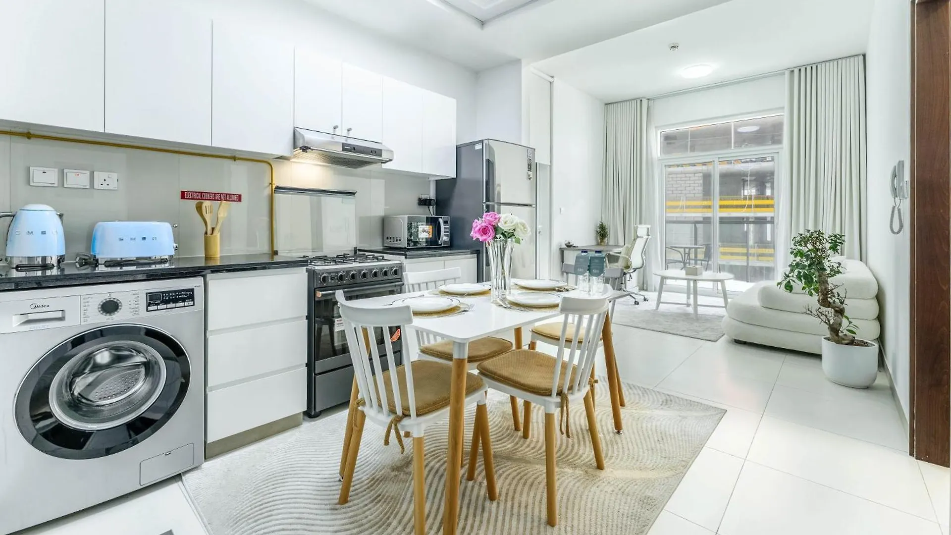 Fam Living 1Br Stay Binghatti Gateway, Al Jaddaf Dubai Apartment