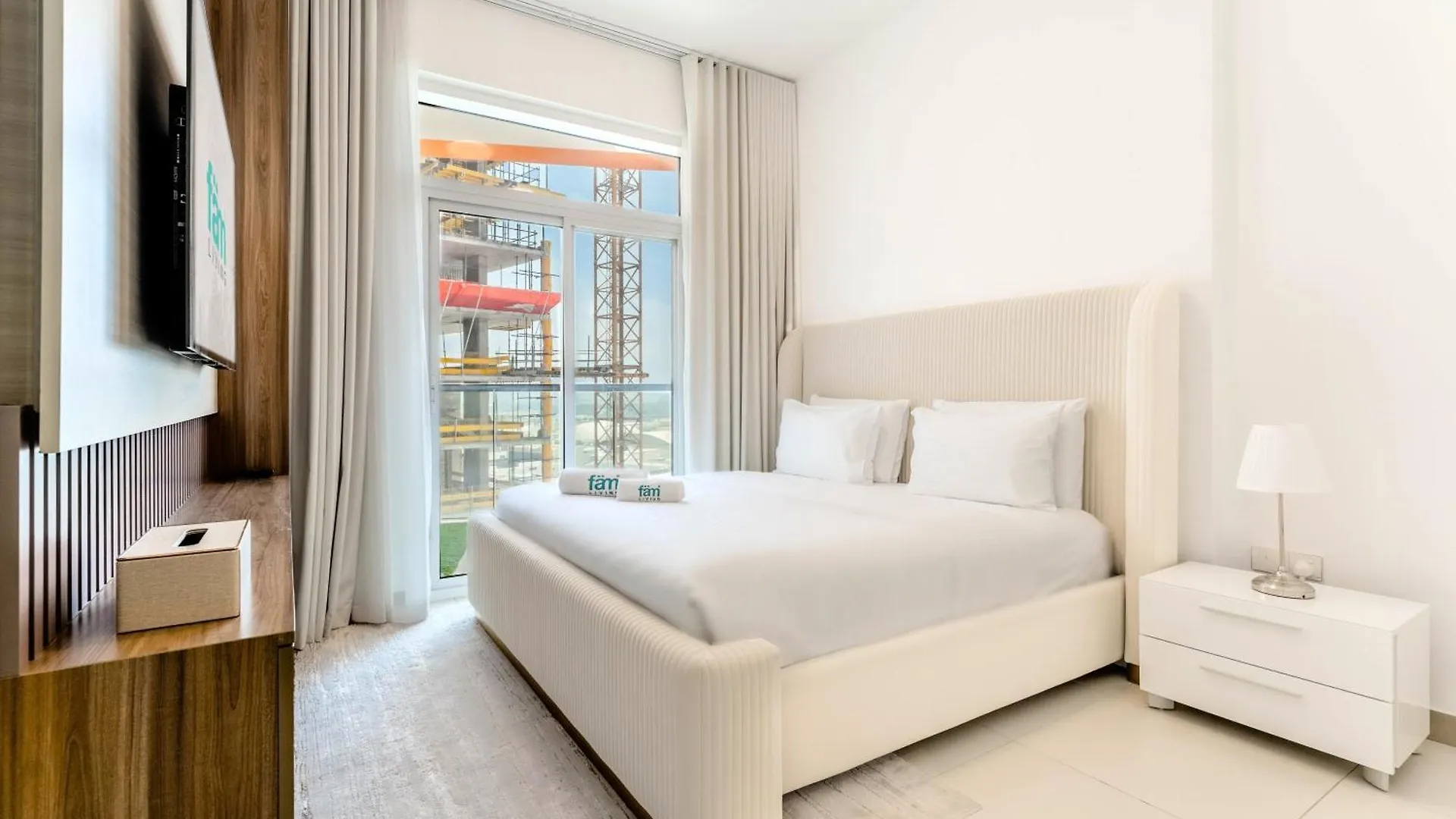 Fam Living 1Br Stay Binghatti Gateway, Al Jaddaf Dubai Apartment